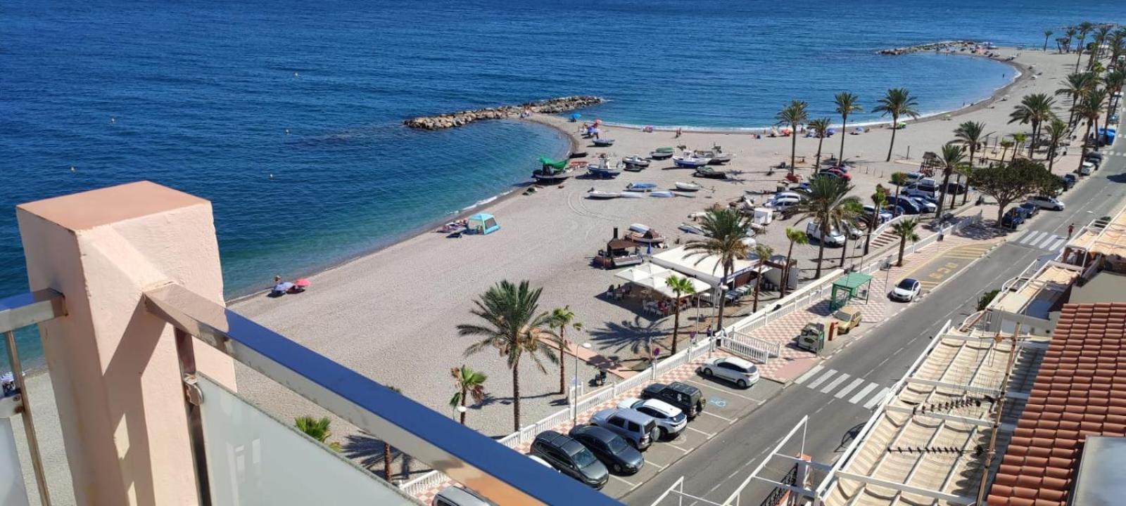 Duplex Castell De Ferro Apartment Luaran gambar