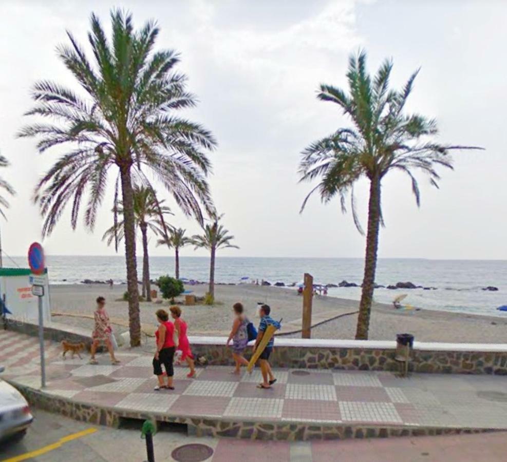 Duplex Castell De Ferro Apartment Luaran gambar