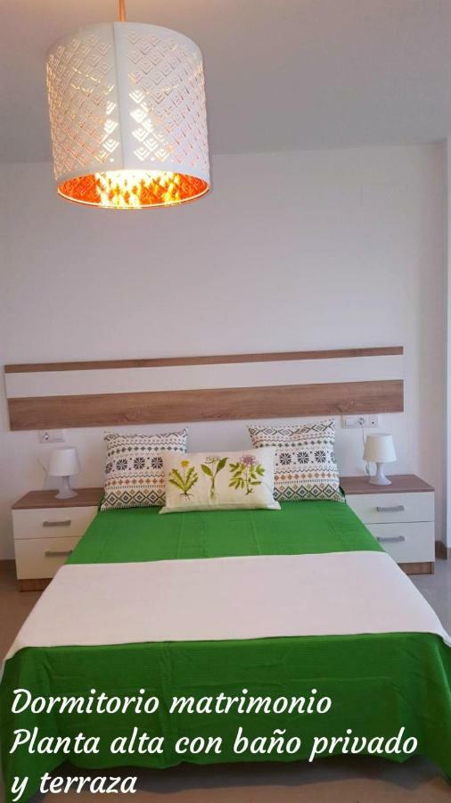 Duplex Castell De Ferro Apartment Luaran gambar